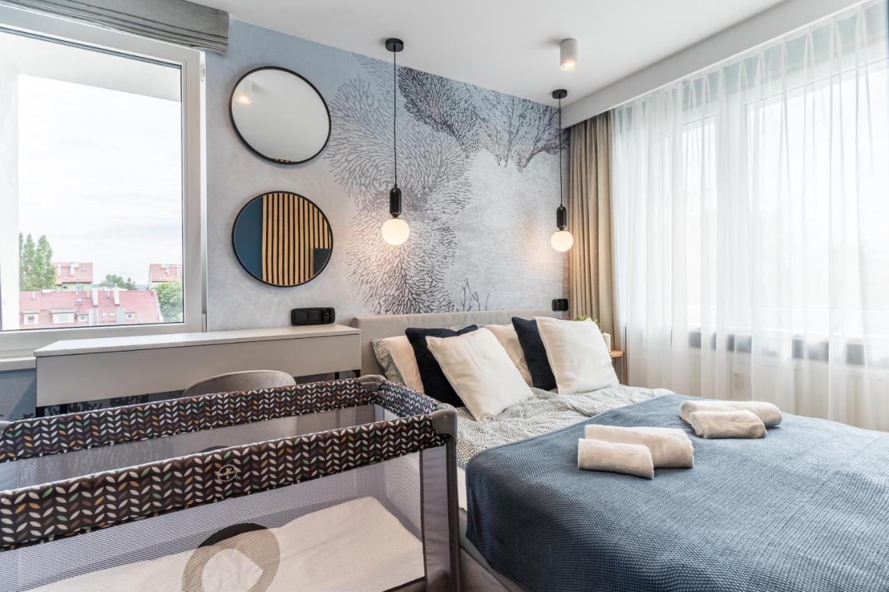 Golden Seaside By Aparo - Plaza 200m, 2 Lazienki, 2 Sypialnie Oraz Salon, 3 Tv, Balkon, Lozeczko Huoneisto *